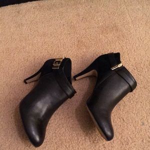 Vince Camuto Black Booties Size 7.5 Suede/faux leather